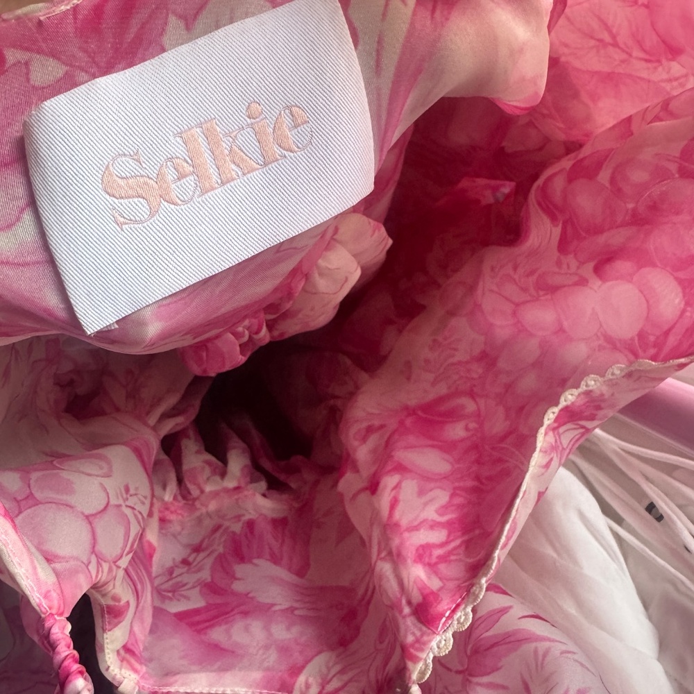 Selkie Babydoll Toile Lace Puff Dress - Picture 3 of 7